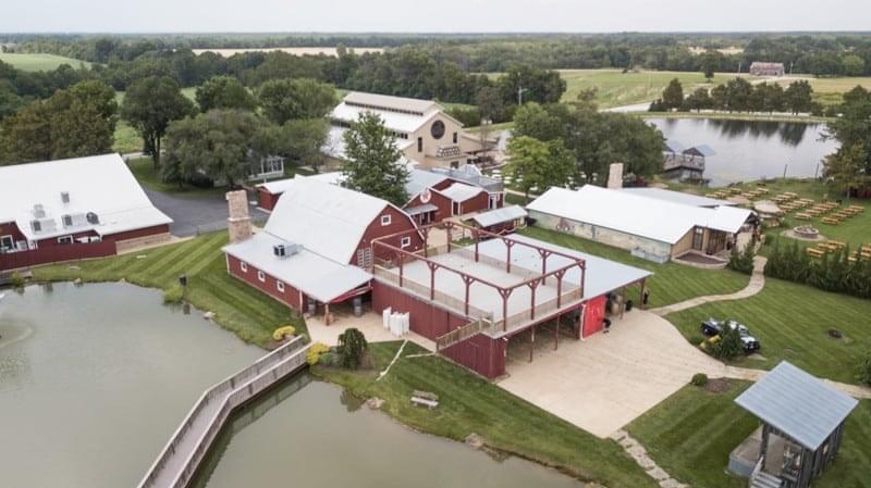 Professional photography and videography services in St. Louis and St. Charles County, specializing in weddings, family portraits, senior photos, headshots, branding photography, corporate events, and photo booth rentals. Capturing memorable moments with high-quality images and videos.